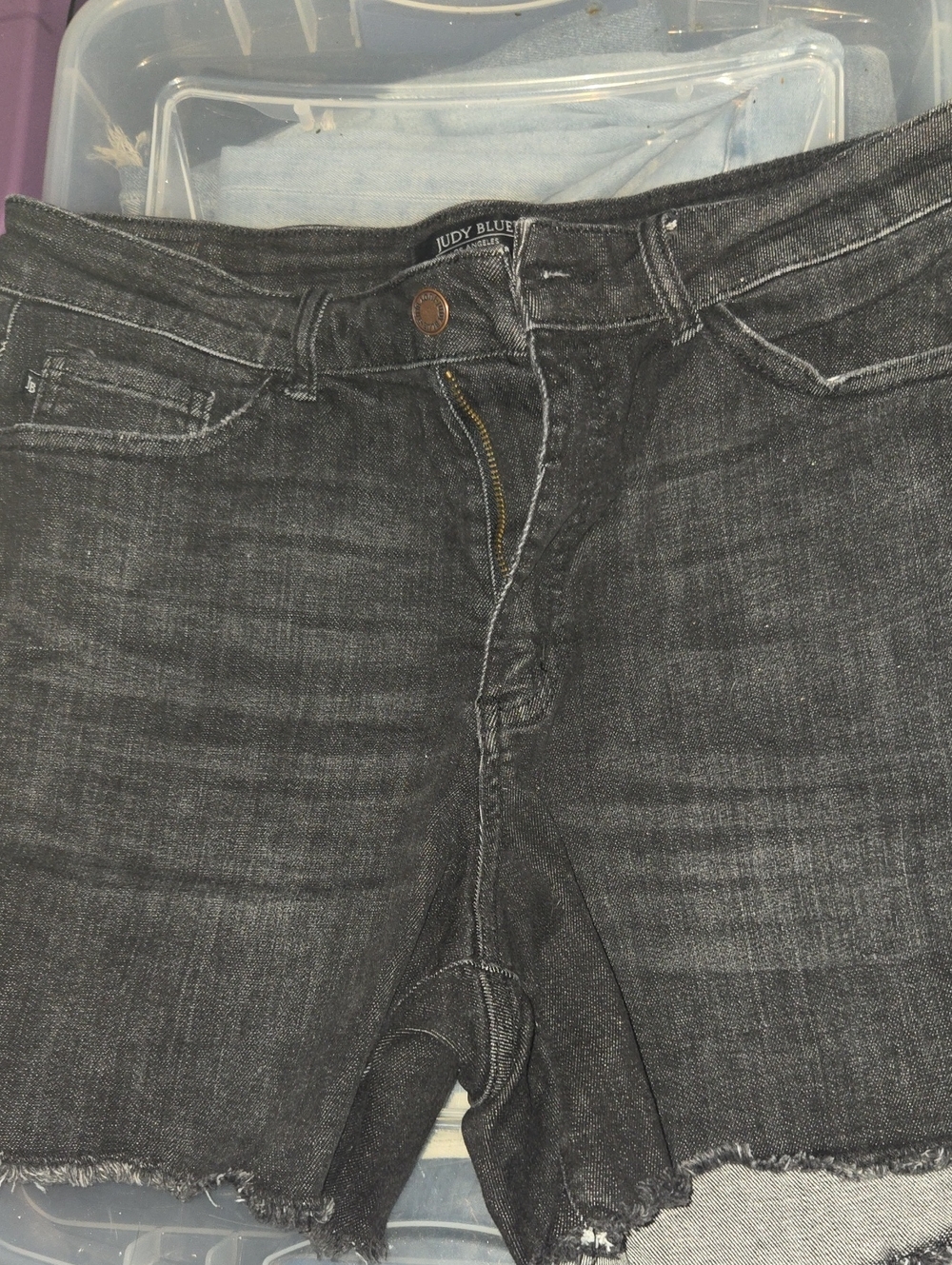 1xl Judy Blue Charcoal Frayed Hem Denim Shorts